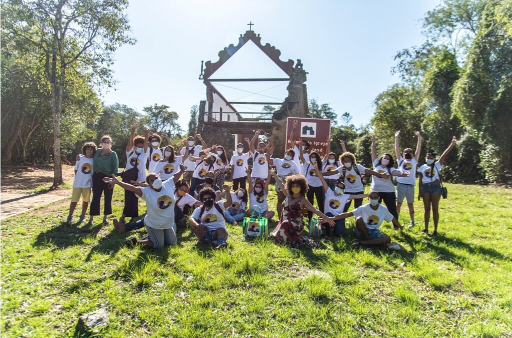 Alunos da Oficina de Fotografia participam de Passeio Fotográfico no Sítio Histórico de Queimado