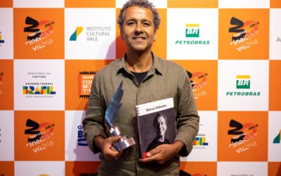 “Eu tenho muito orgulho de fazer parte do cinema brasileiro”, celebrou Marcos Palmeira na noite de homenagem na Mostra Comemorativa 30 Anos do FCV