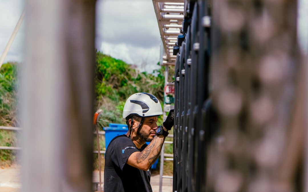 31º FCV ITINERANTE: FOTOS DA MONTAGEM DA TELA EM PONTAL DO IPIRANGA [DIAS 30 E 31/ 01]