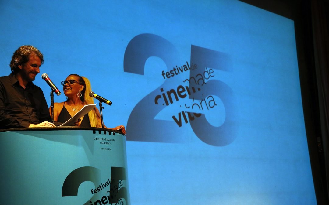 Emoção marca primeira noite do 25º Festival de Cinema de Vitória